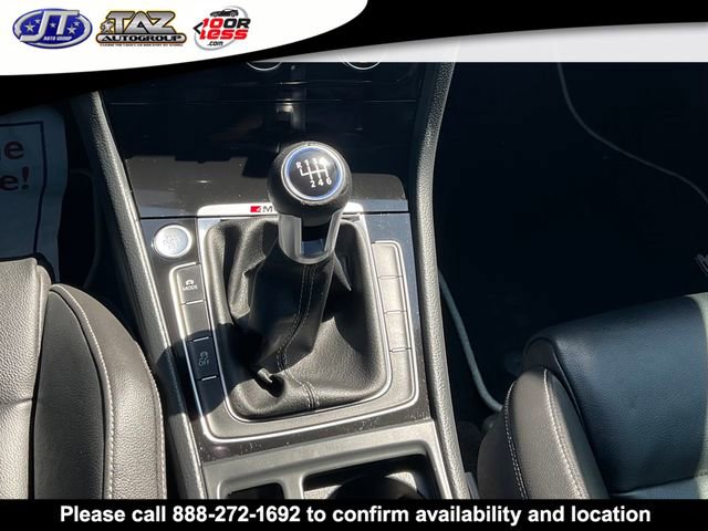 Used 2017 Volkswagen Golf R 4-Door image 16