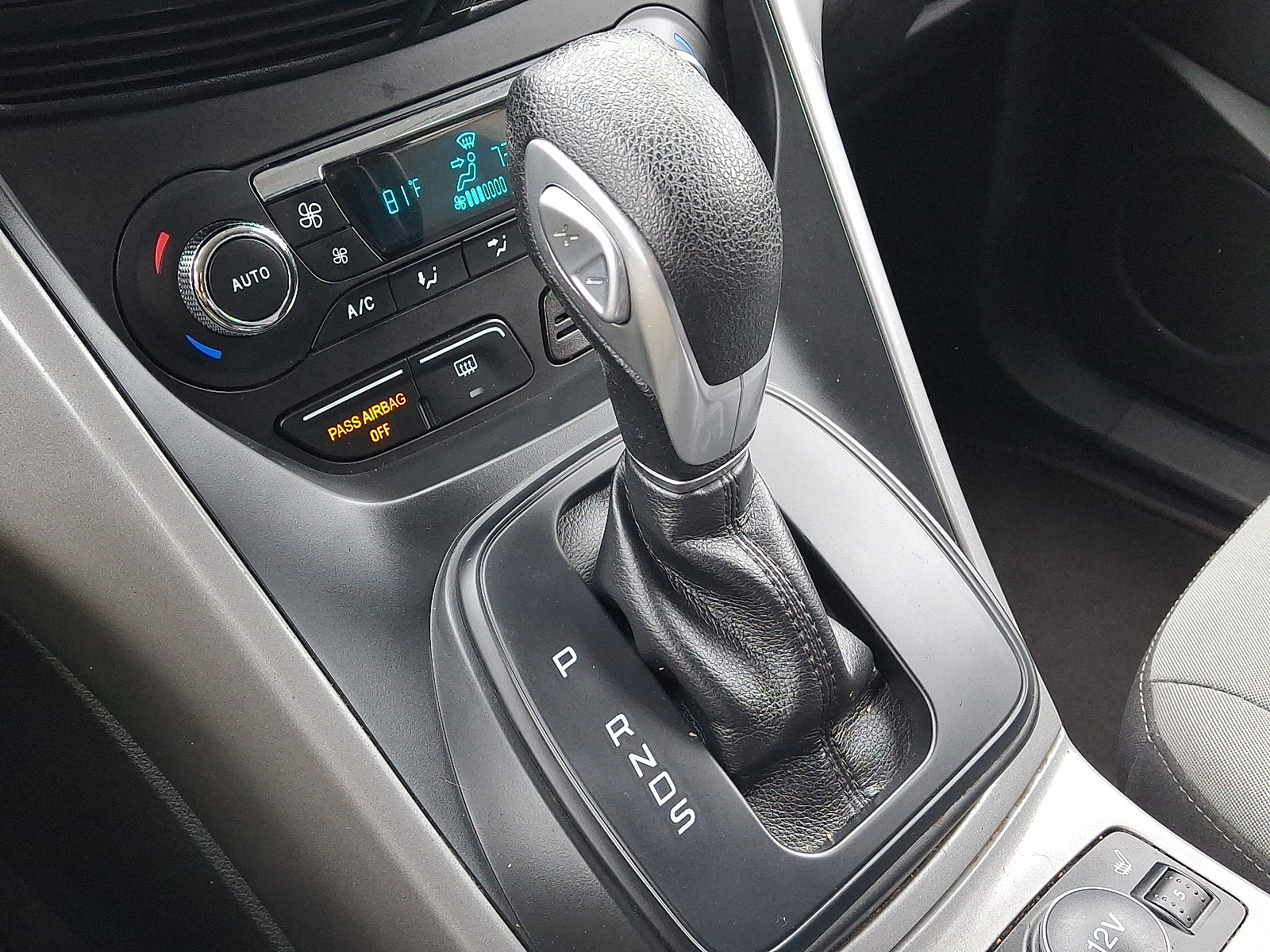 Used 2016 Ford Escape SE w/ Equipment Group 201A image 15