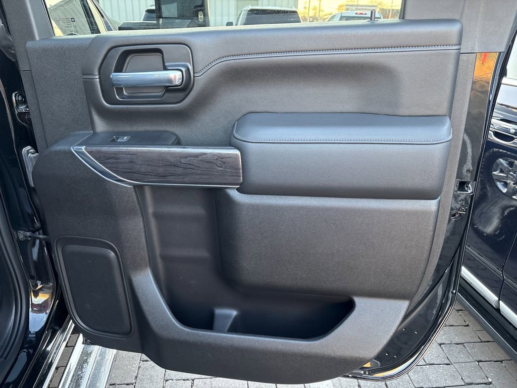 Certified 2022 Chevrolet Silverado 2500 LTZ image 45