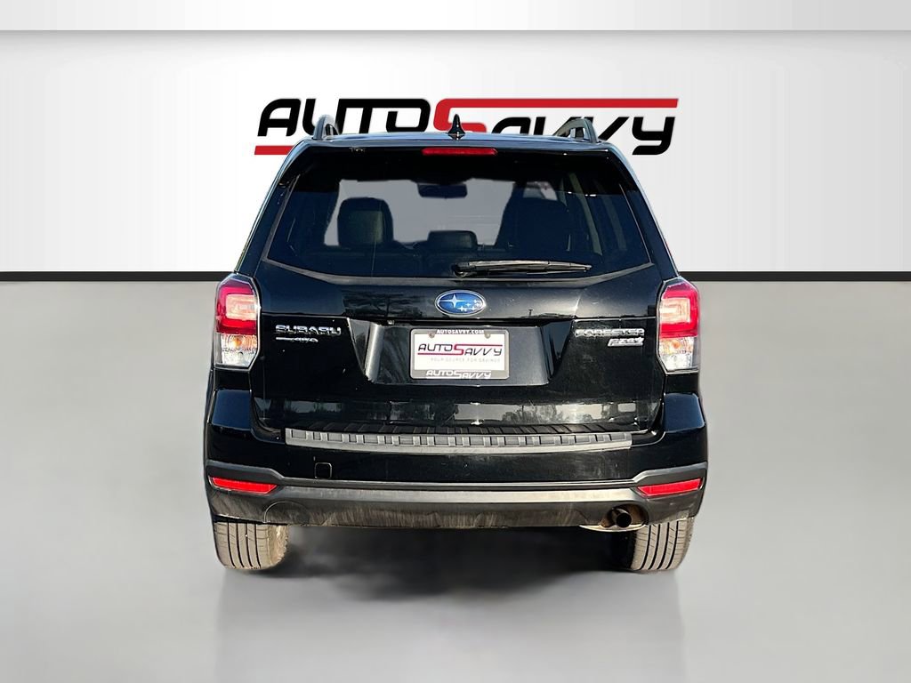 Used 2017 Subaru Forester 2.5i Premium AWD/4WD image 6