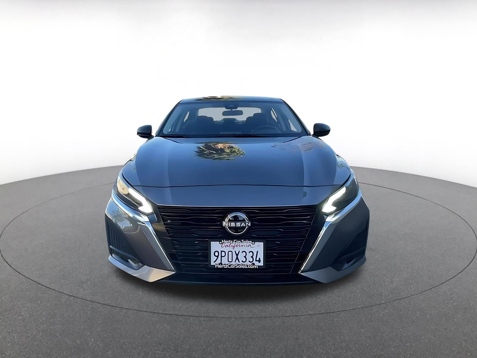 Used 2025 Nissan Altima 2.5 SV FWD image 4