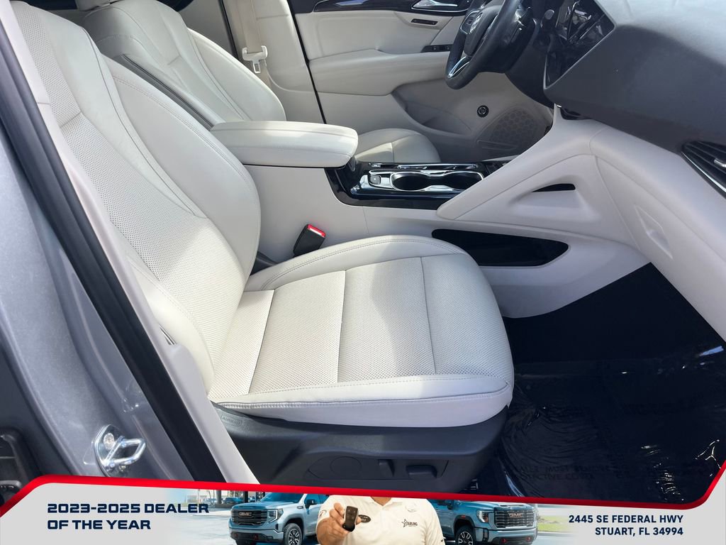 Used 2023 Buick Envision Essence image 19
