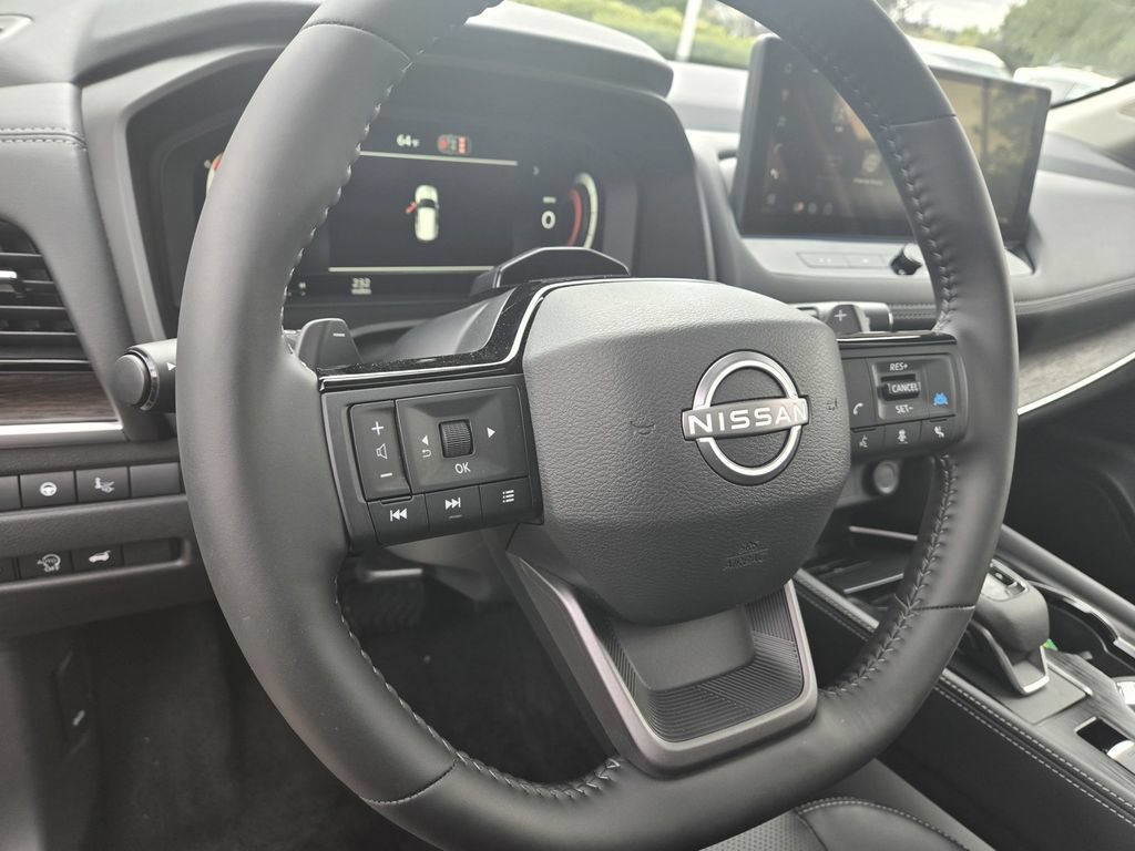 Used 2026 Nissan Rogue Platinum w/ Tech Package AWD/4WD image 15