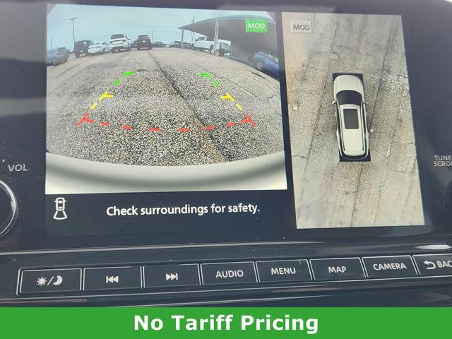 Used 2024 Nissan Pathfinder Platinum w/ Cargo Package FWD image 18