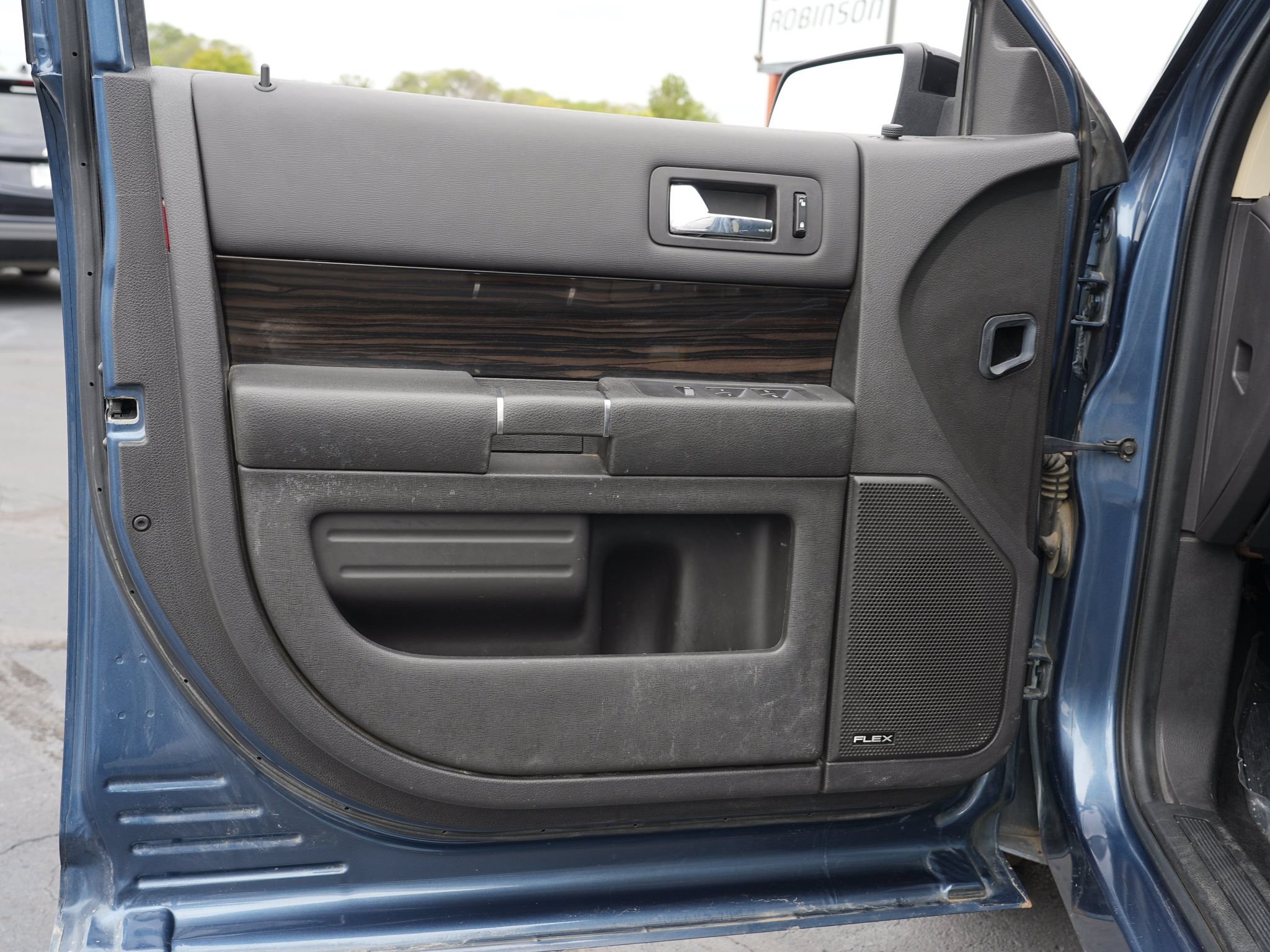 Used 2019 Ford Flex SEL AWD/4WD image 14