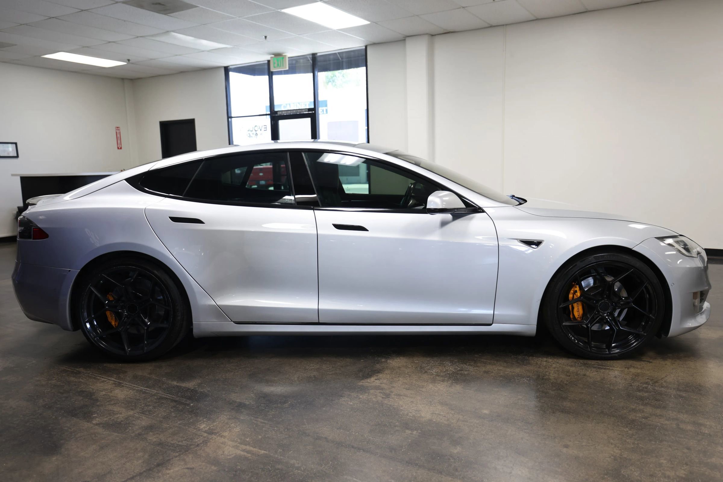Used 2016 Tesla Model S P100D AWD/4WD image 8