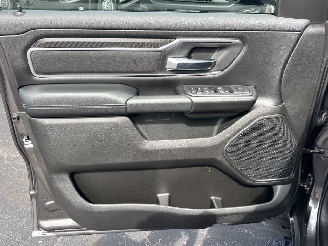 New 2027 RAM 1500 4x4 Crew Cab image 13