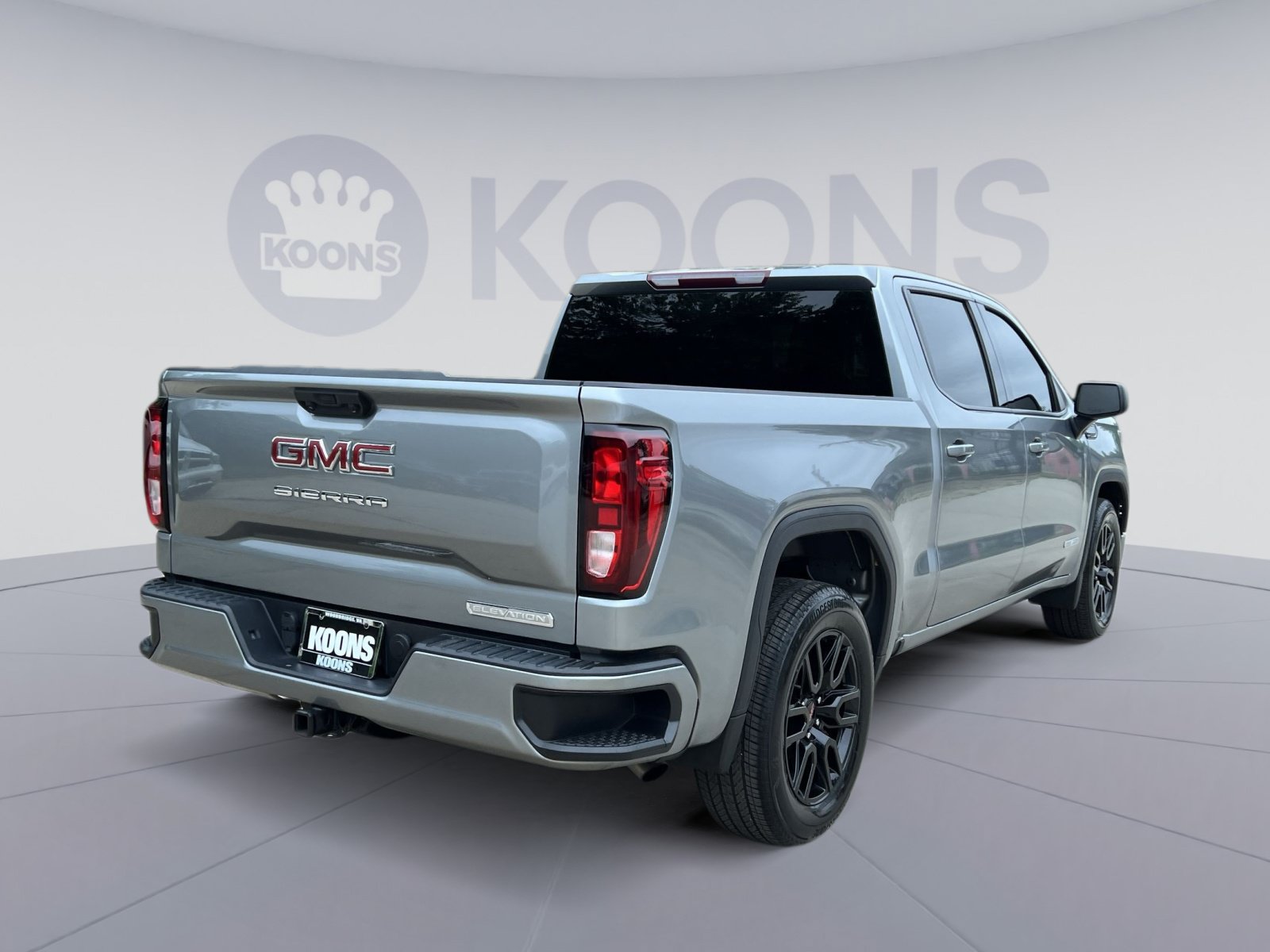 Used 2023 GMC Sierra 1500 Elevation RWD image 11