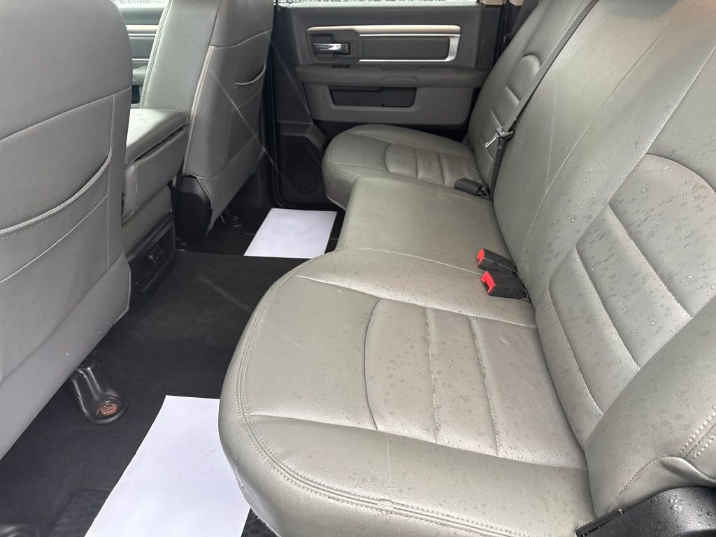 Used 2017 RAM 1500 Classic SLT image 29