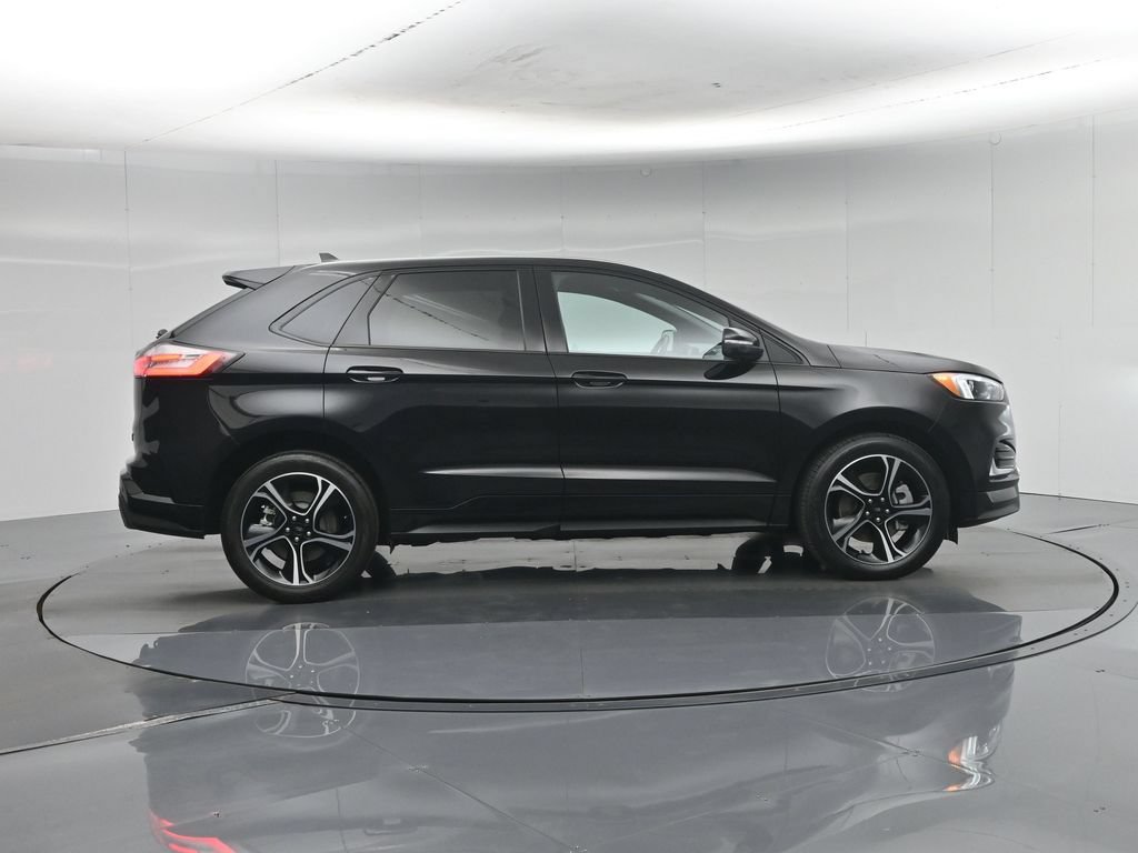 Certified 2023 Ford Edge ST AWD/4WD image 28
