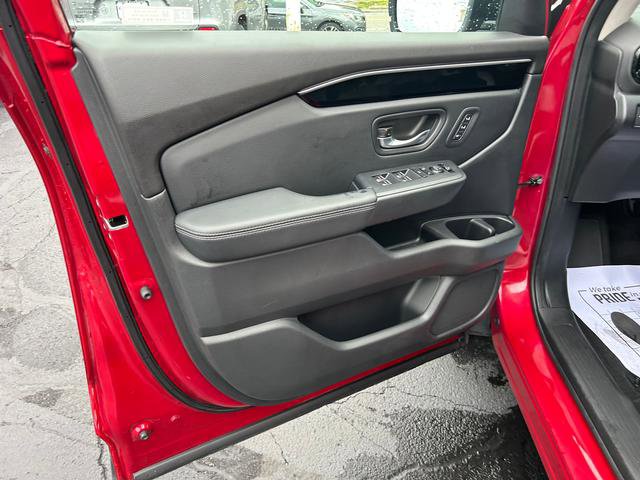 Used 2023 Honda Pilot Touring image 9