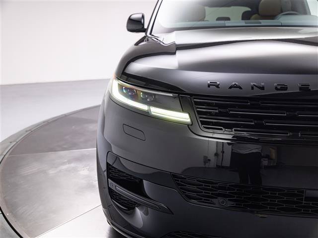 New 2027 Land Rover Range Rover Sport SE AWD/4WD image 10