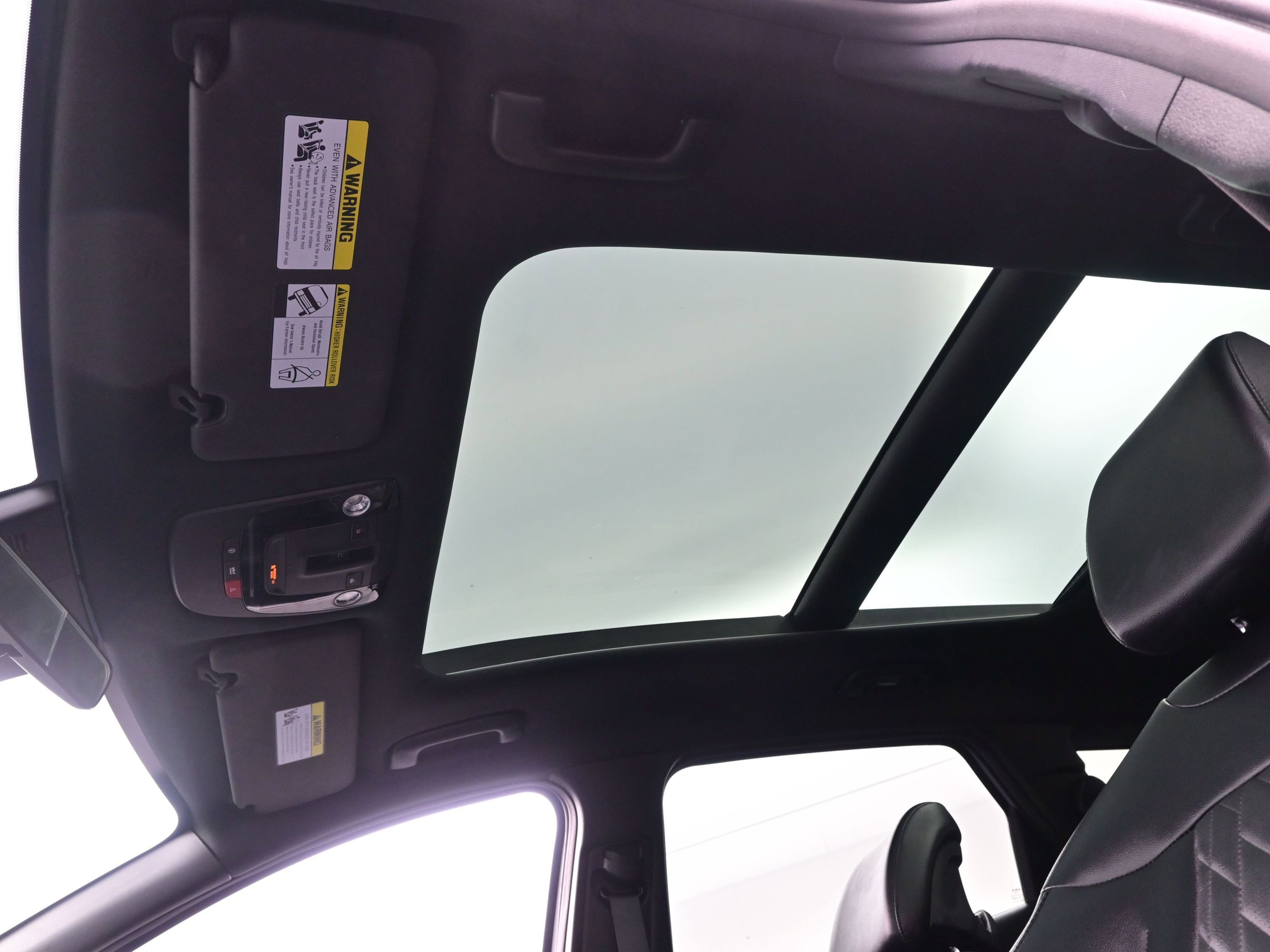 Used 2023 Kia Sportage X-Line w/ X-Line Premium Package image 18