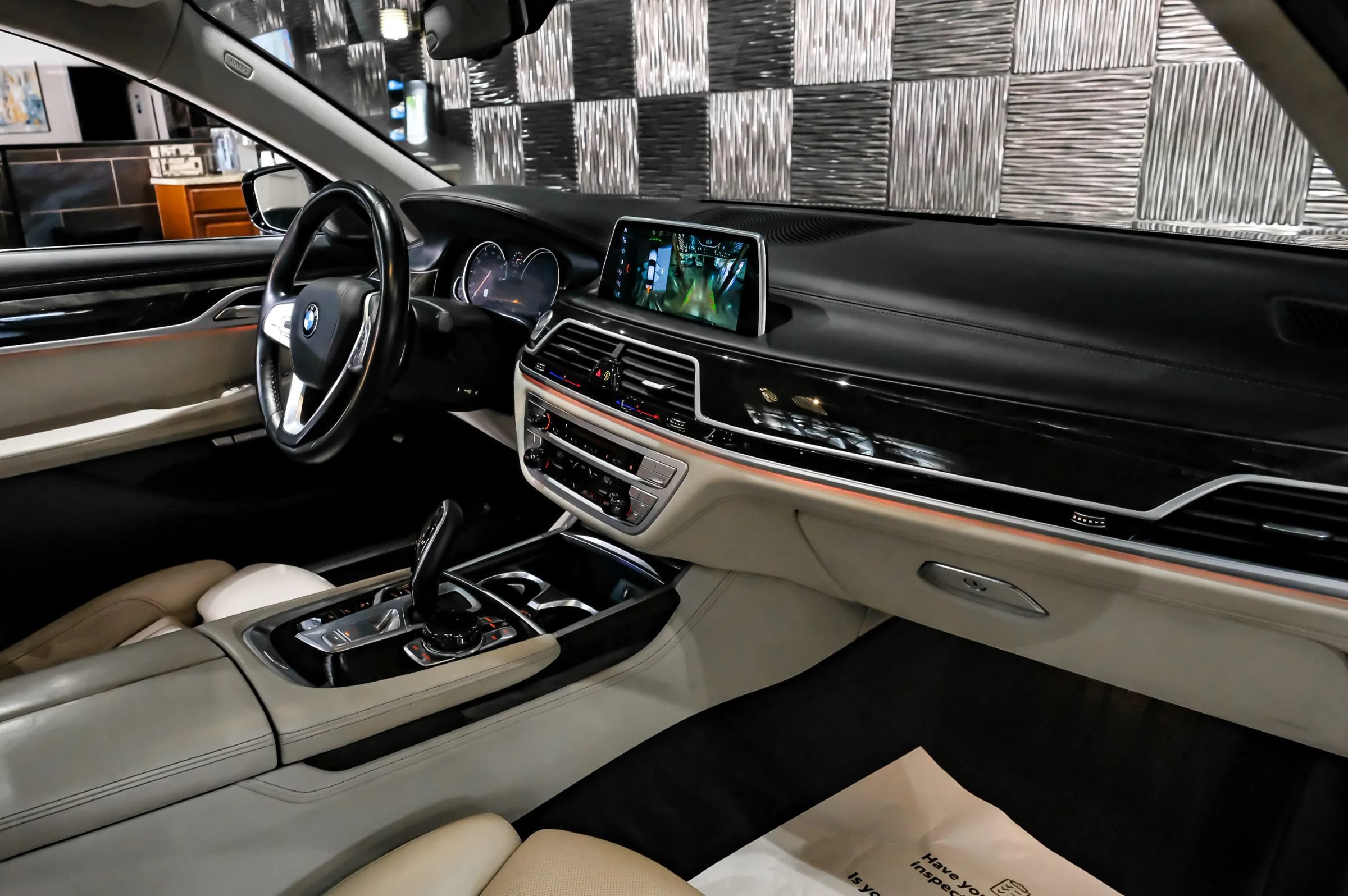 Used 2018 BMW 750i xDrive AWD/4WD image 14
