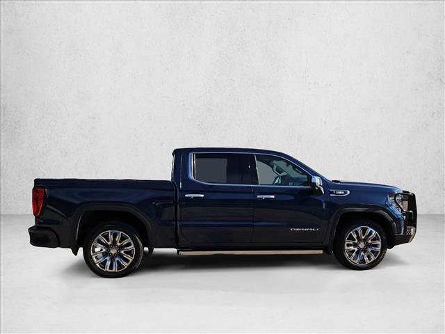 Used 2023 GMC Sierra 1500 Denali w/ Denali Reserve Package AWD/4WD image 8