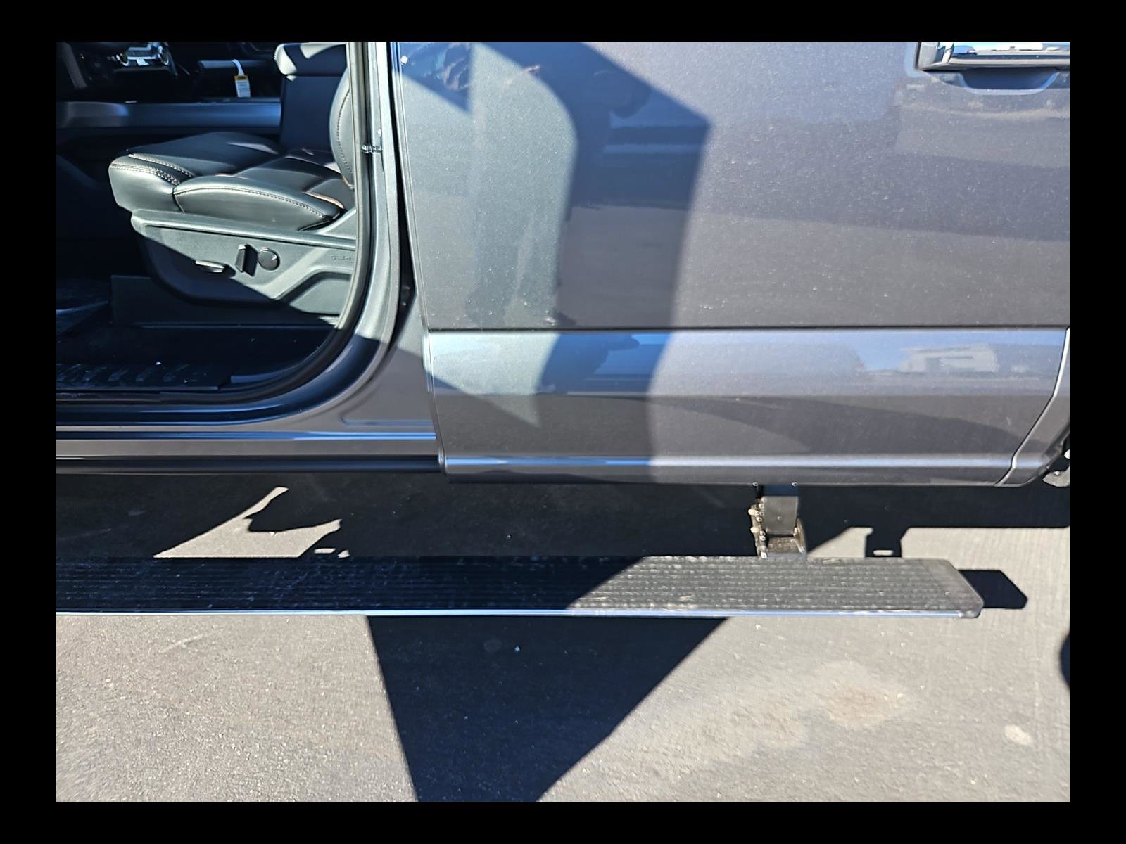 New 2026 Ford F350 Lariat w/ Lariat Ultimate Package image 13