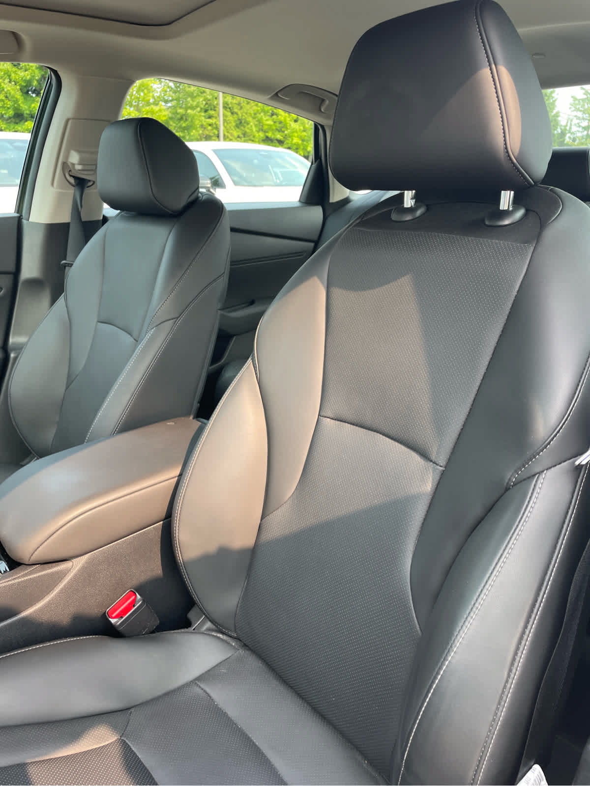 Used 2023 Honda Accord EX-L image 19