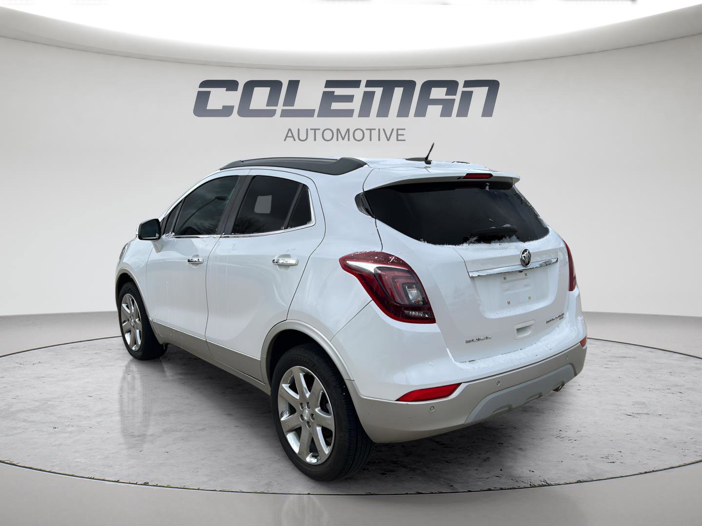 Used 2018 Buick Encore Premium w/ Experience Buick Package AWD/4WD image 7