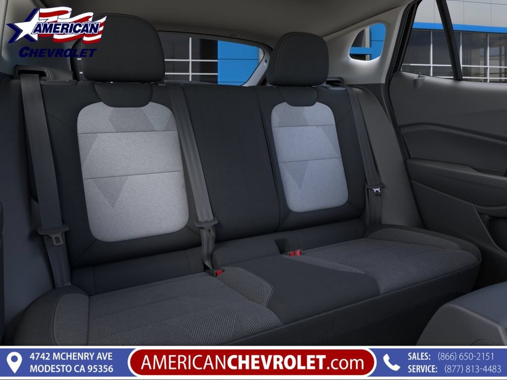 New 2026 Chevrolet Trax LS w/ LS Convenience Package FWD image 17
