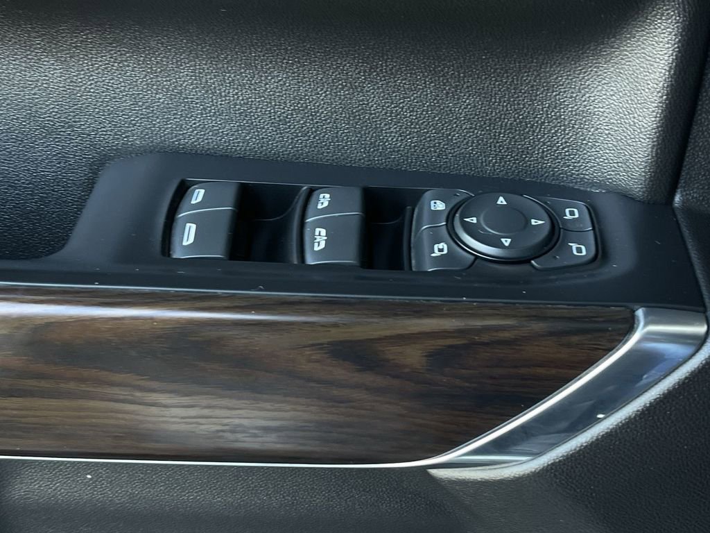 Used 2020 GMC Sierra 1500 SLT w/ SLT Premium Plus Package image 22