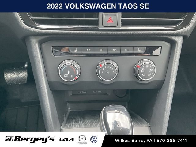 Used 2022 Volkswagen Taos SE AWD/4WD image 12