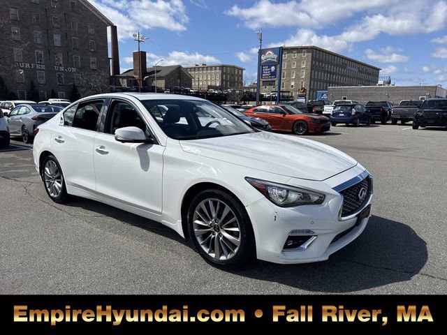 Used 2023 INFINITI Q50 Luxe w/ Cargo Package image 2