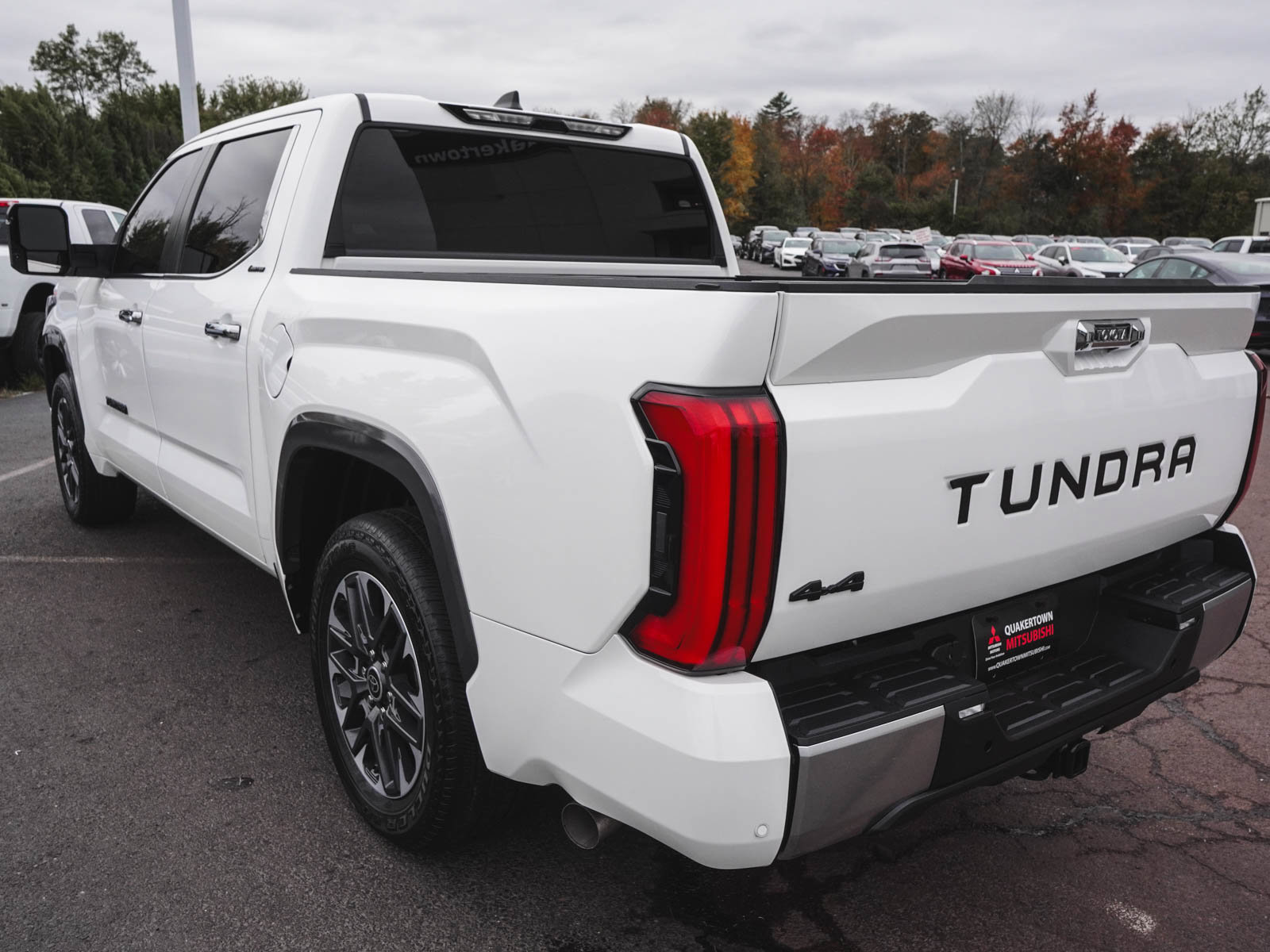 Used 2024 Toyota Tundra Limited image 7