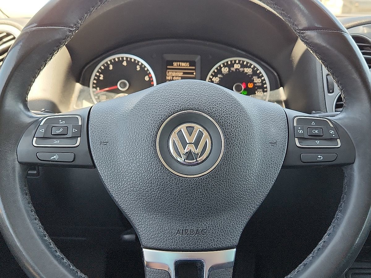 Used 2014 Volkswagen Tiguan SE FWD image 11