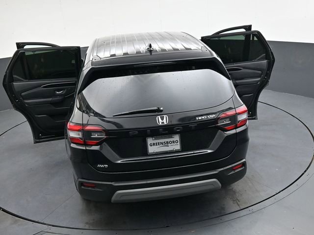 Used 2023 Honda Pilot EX-L image 37