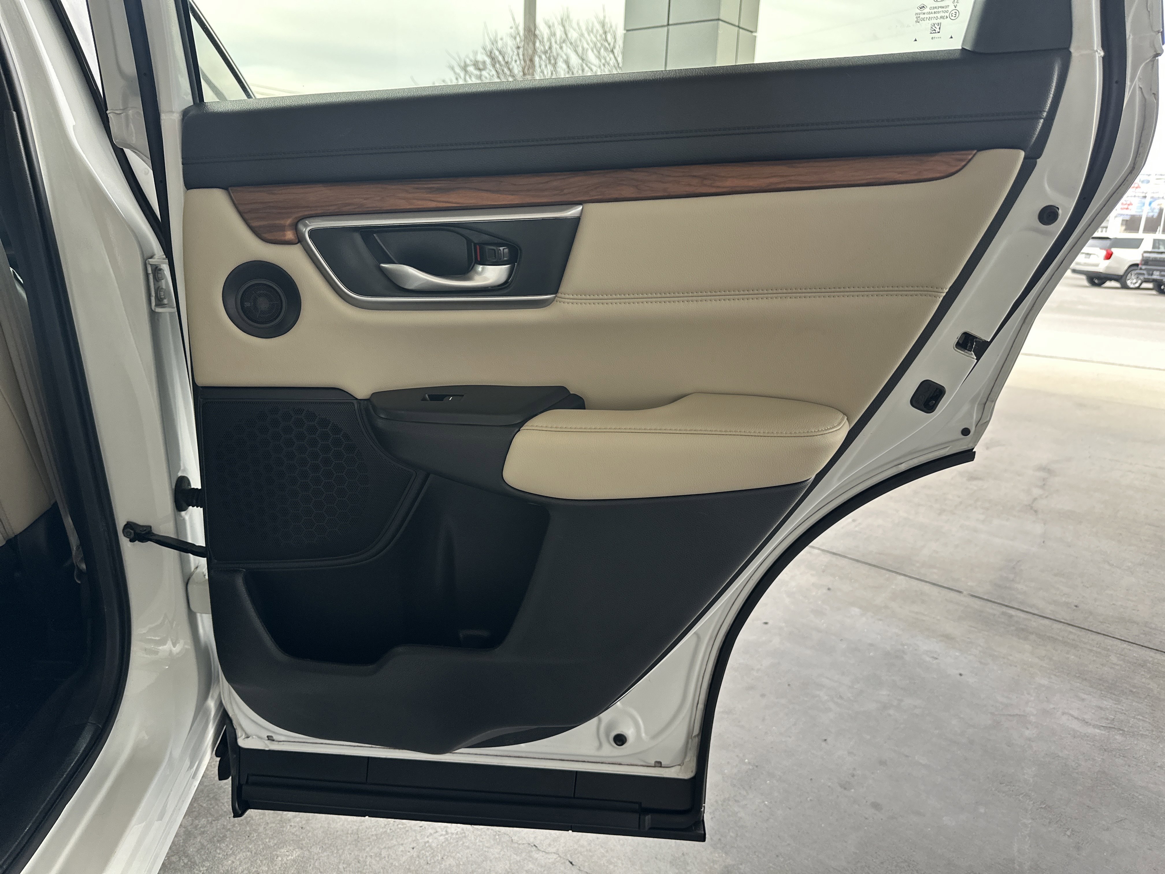 Used 2019 Honda CR-V EX-L image 14