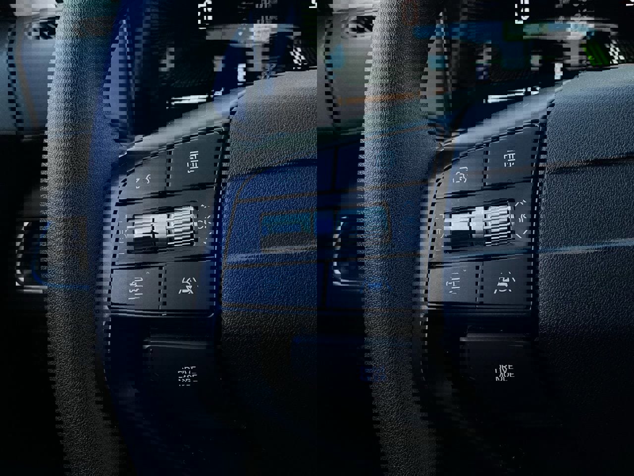 Used 2025 Kia K4 LXS image 34