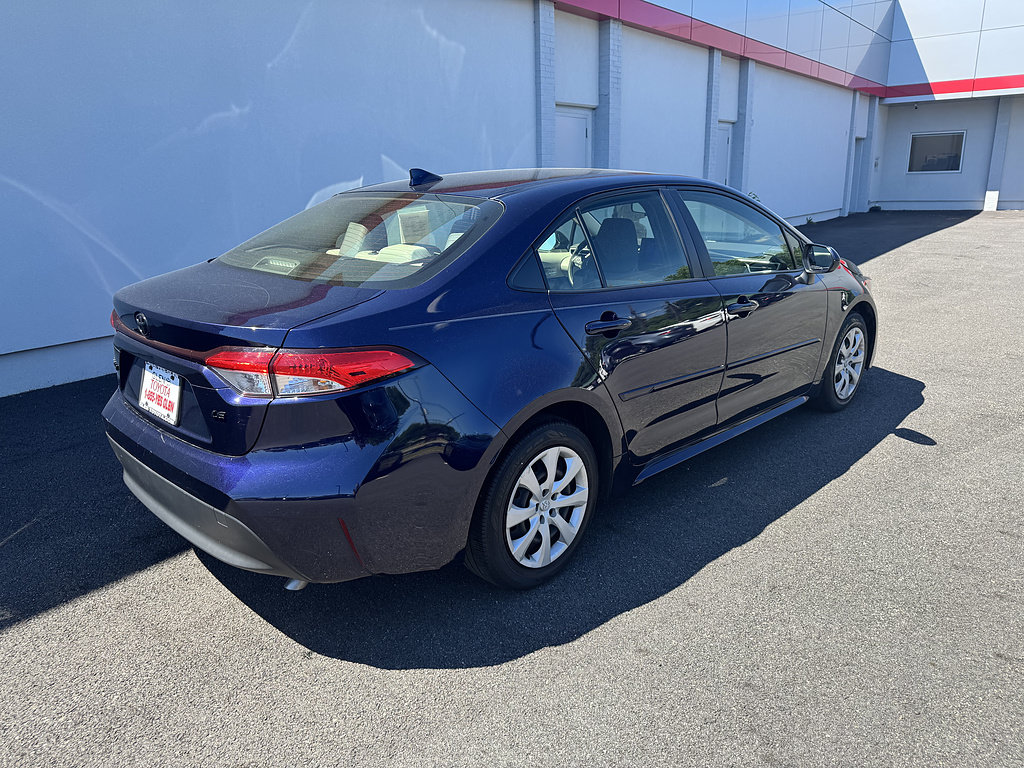 Certified 2023 Toyota Corolla LE w/ Carpet Mat Package (TMS) FWD image 5
