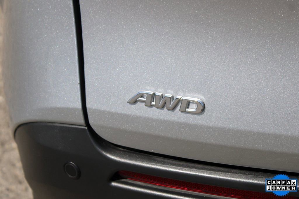 Used 2023 Toyota Sienna XLE AWD/4WD image 39