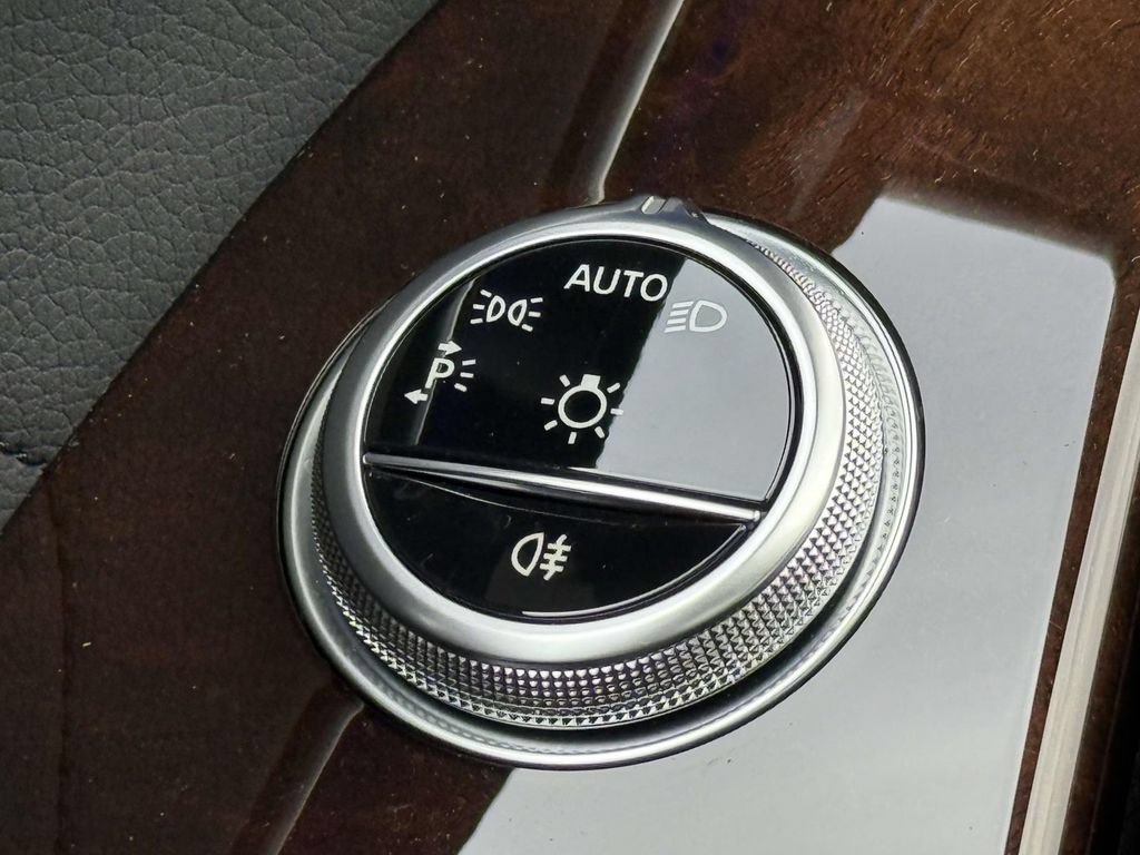 Used 2023 Mercedes-Benz S 580 4MATIC Sedan image 25