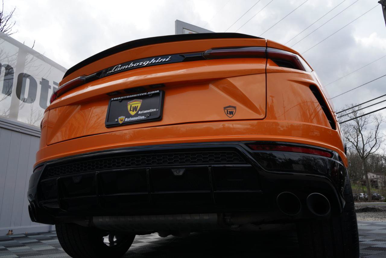 Used 2022 Lamborghini Urus AWD/4WD image 90