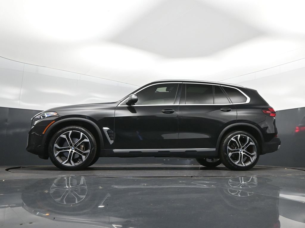 Certified 2024 BMW X5 sDrive40i w/ Premium Package RWD image 39