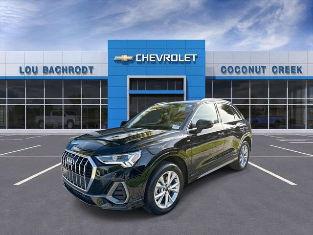 Used 2025 Audi Q3 2.0T Premium AWD/4WD image 4
