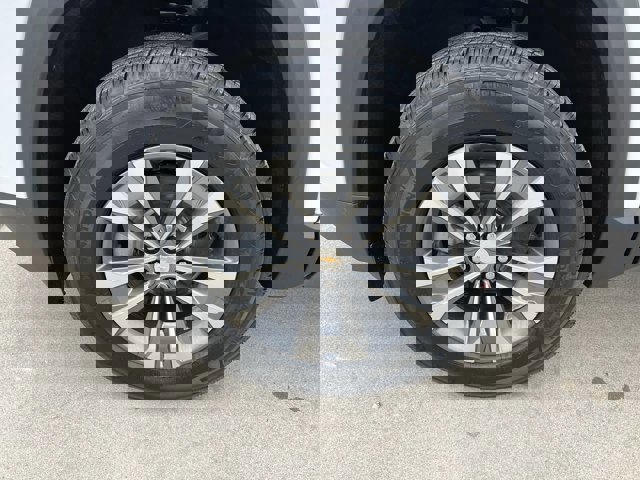 New 2026 Chevrolet Equinox LT w/ Convenience Package II image 33