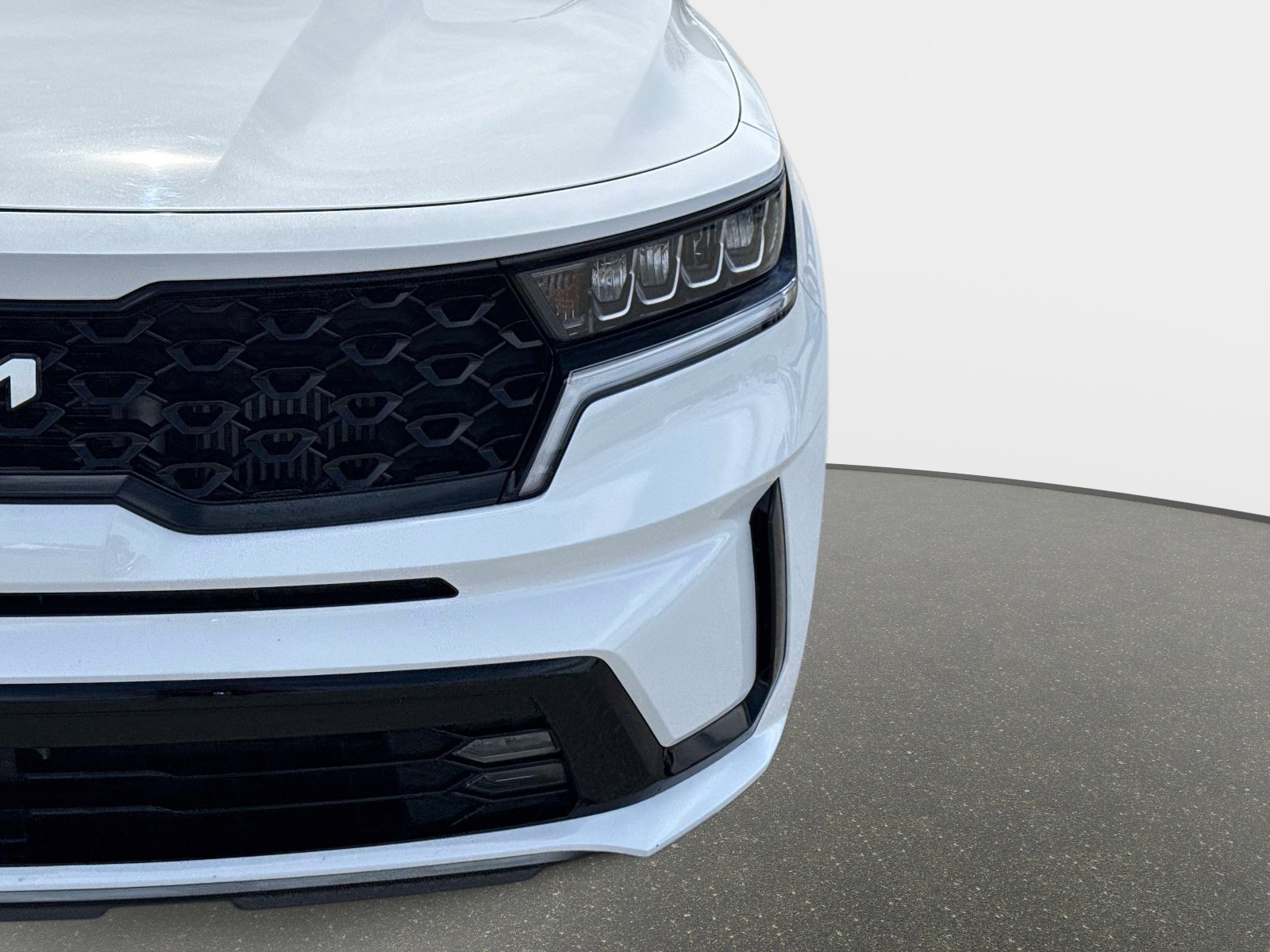 Used 2022 Kia Sorento EX w/ Panoramic Sunroof Package image 11