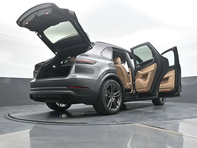 Certified 2021 Porsche Cayenne S AWD/4WD image 26