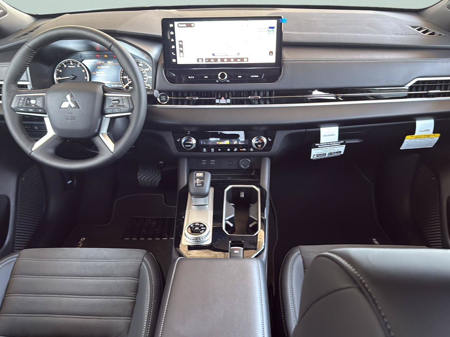 New 2026 Mitsubishi Outlander LE FWD image 21