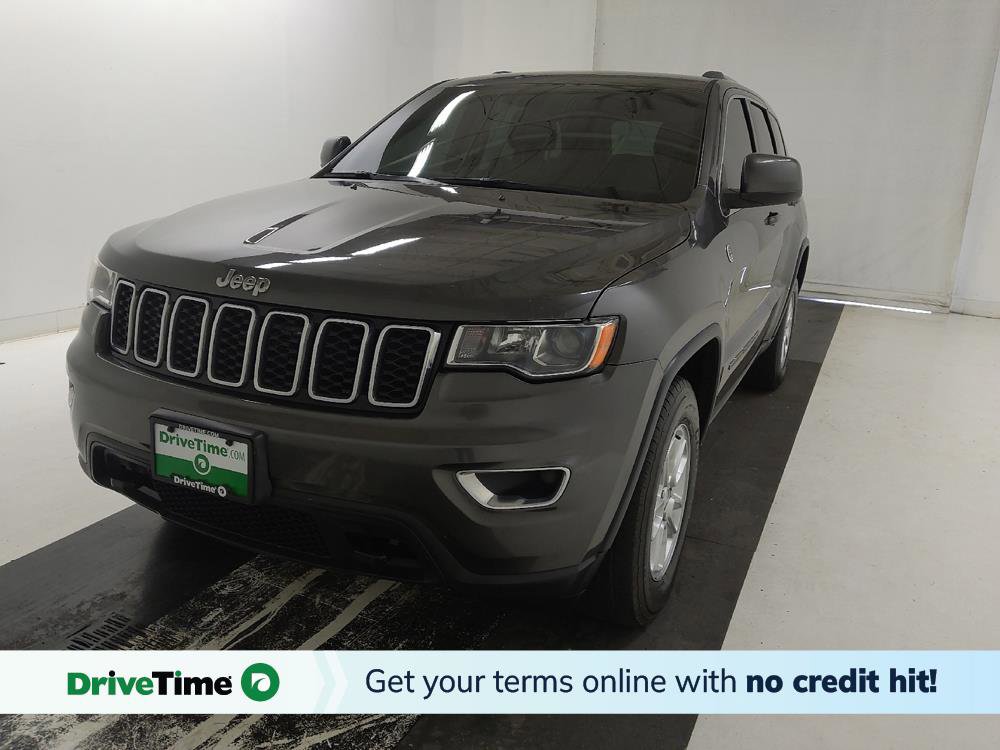 Used 2019 Jeep Grand Cherokee Laredo AWD/4WD image 1
