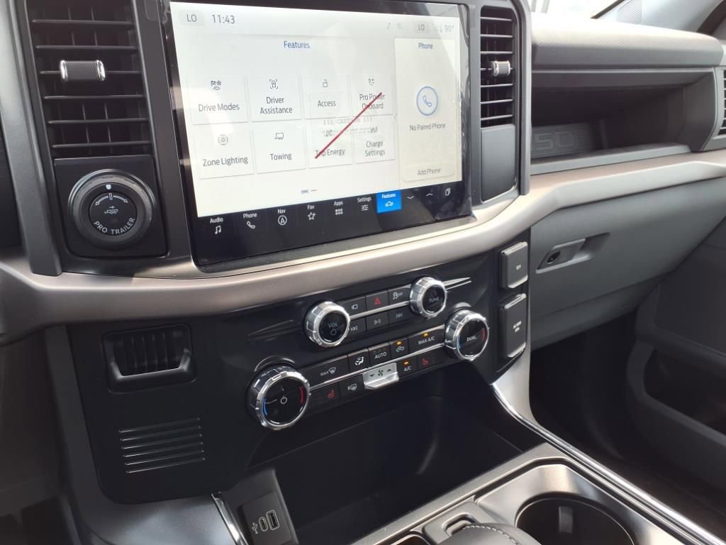 New 2025 Ford F150 Lightning XLT AWD/4WD image 8