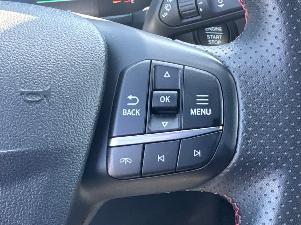 Used 2024 Ford Escape ST-Line FWD image 28