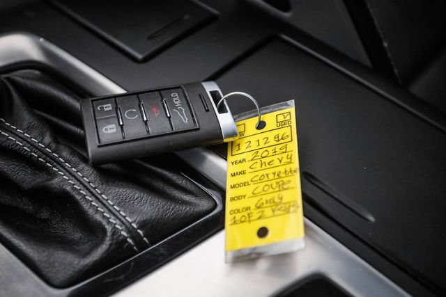 Used 2019 Chevrolet Corvette Stingray Coupe w/ 1LT RWD image 84