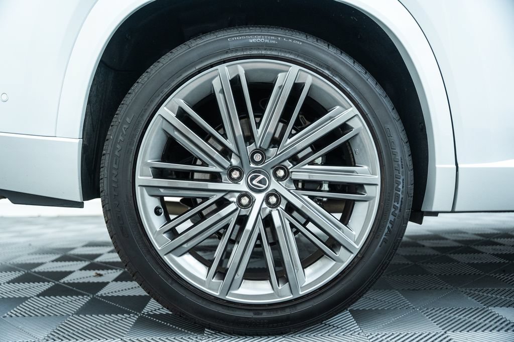 Used 2025 Lexus TX 350 AWD w/ Technology Package image 21