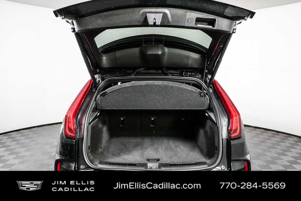 Used 2024 Cadillac XT4 Premium Luxury image 29