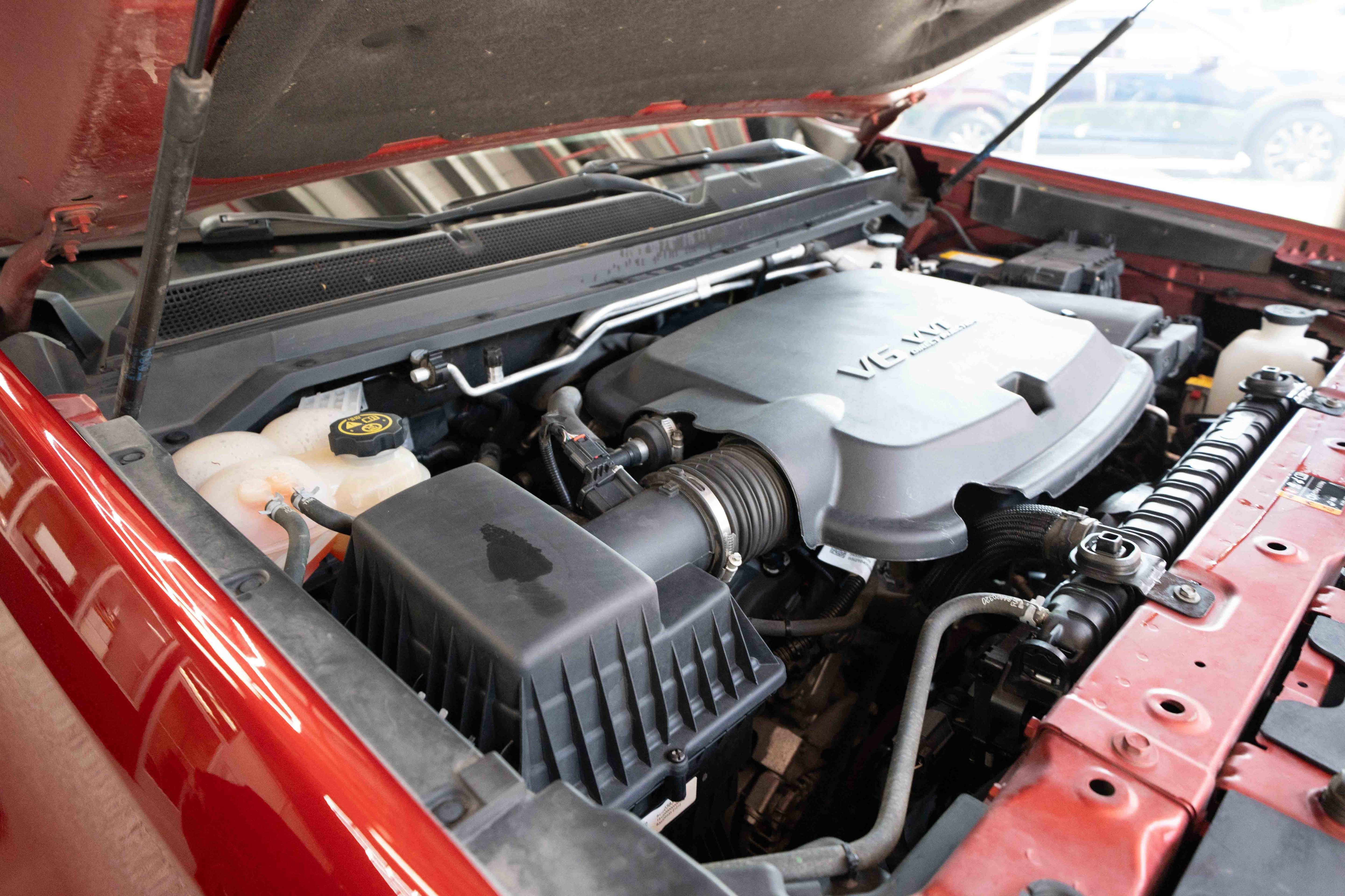 Used 2021 Chevrolet Colorado Z71 AWD/4WD image 31