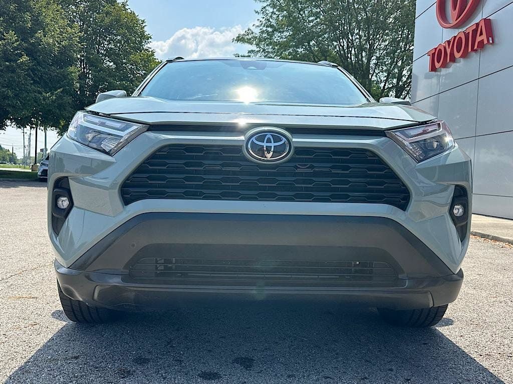 Certified 2022 Toyota RAV4 XLE Premium FWD image 9
