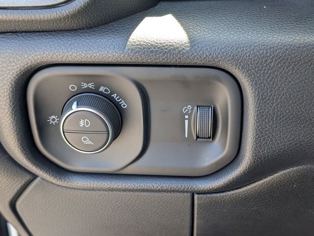 Used 2025 RAM 5500 Tradesman AWD/4WD image 13